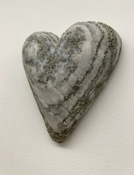 Goldmarmor-Magnet-Herz